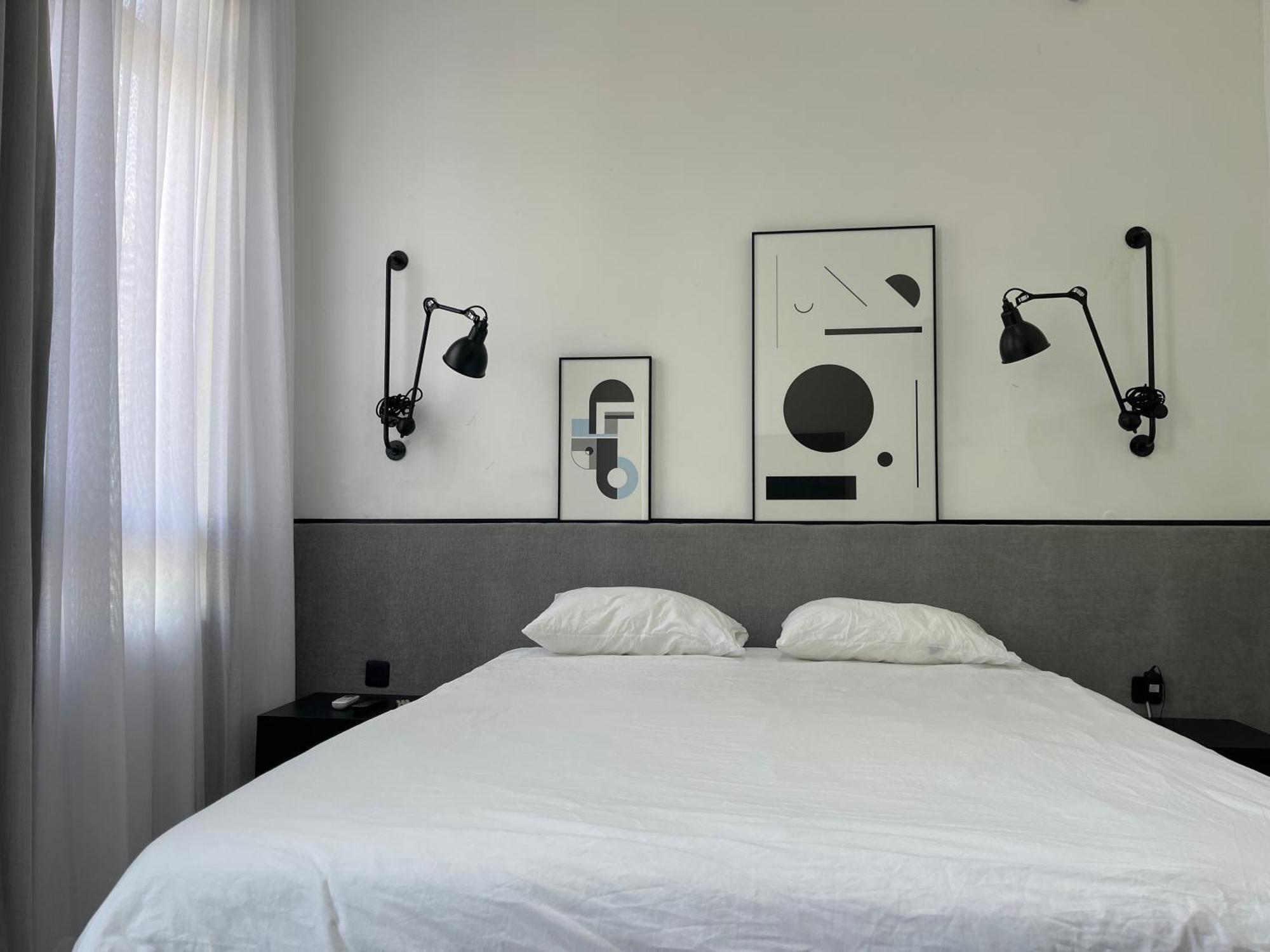 Bed and Breakfast Yona 8 Tel Awiw Pokój zdjęcie